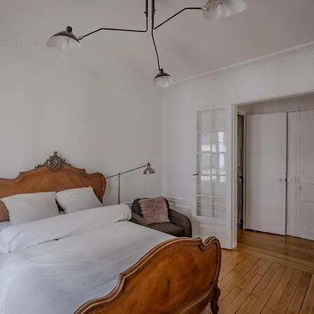 Jouva * Παρίσι