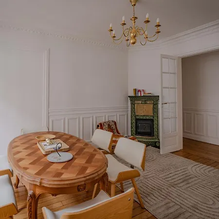 Apartment Jouva Paris